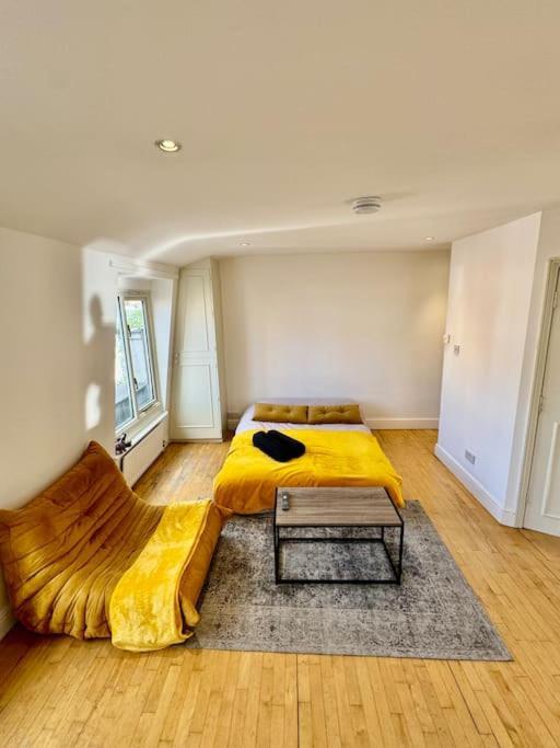 Victoria - 1 Bedroom Appartment 4 People London Bagian luar foto
